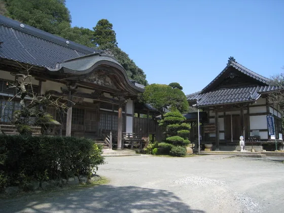 成相寺